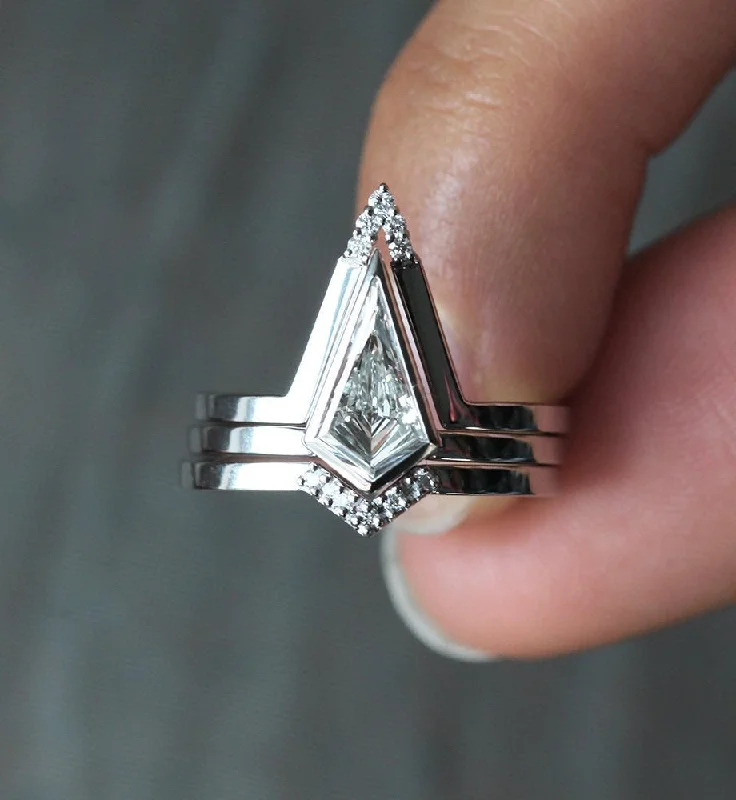 Unmissable Jewelry Sale – Shop Before It's Too Late Elia Diamond Ring