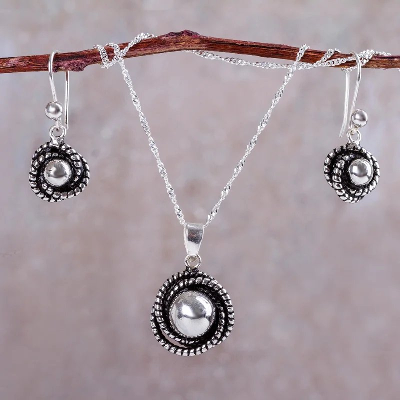 Your Dream Jewelry At Dream Prices Hummingbird Nest Modern Necklace and Earrings Set Crafted of Andean Silver