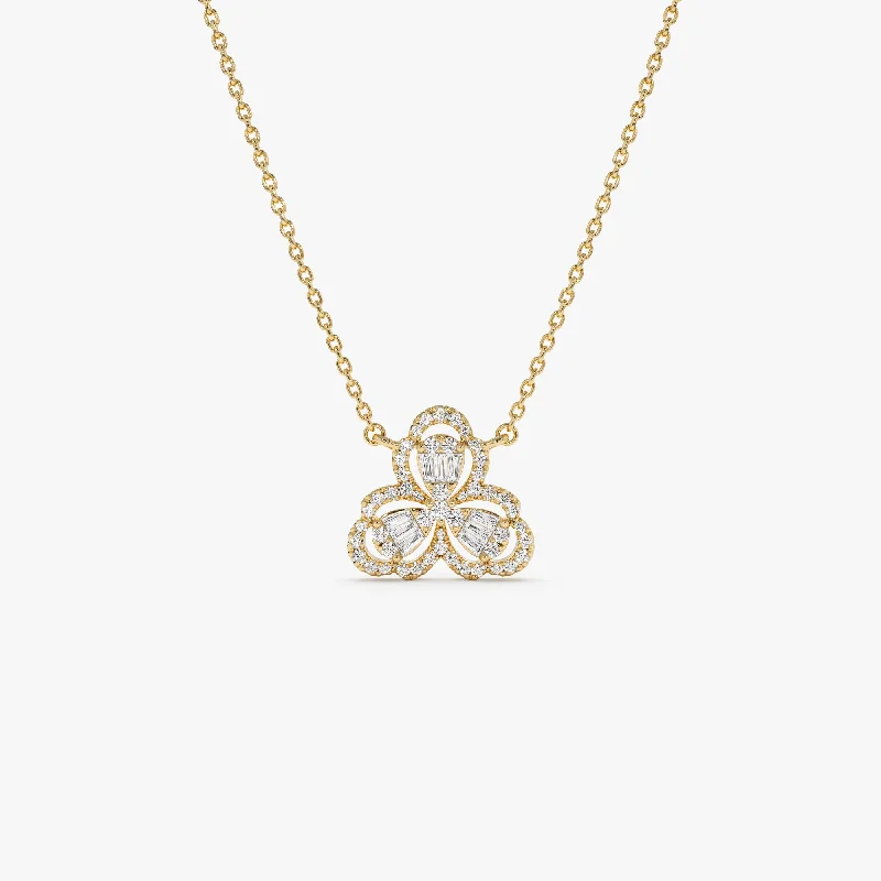 Grab Exquisite Jewelry At The Lowest Prices 14K Gold Clover Baguette Diamond Necklace