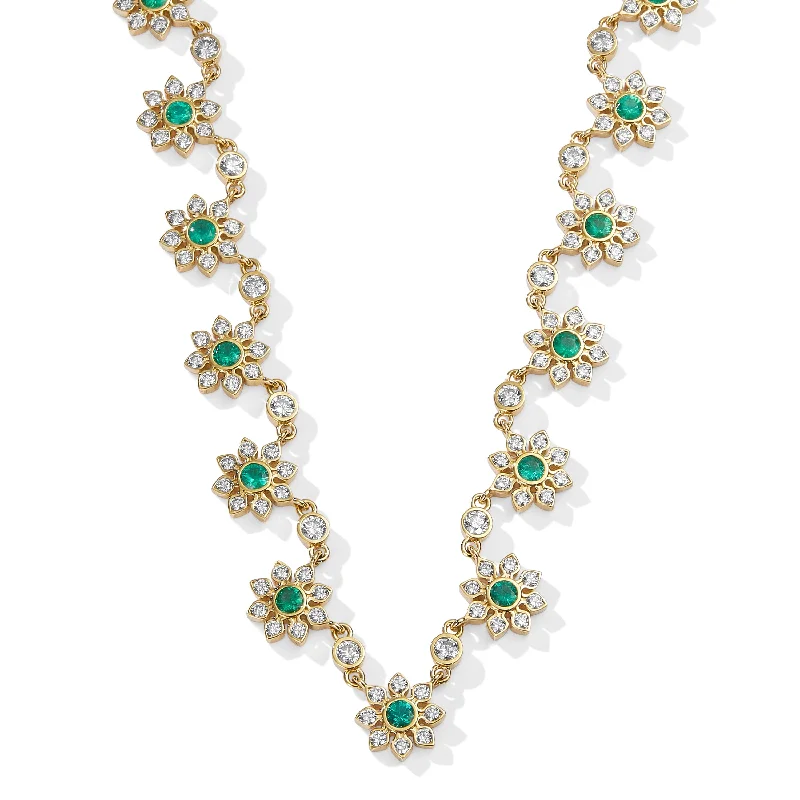Timeless Elegance, Temporary Discounts – Act Fast Diamond Flower Necklace