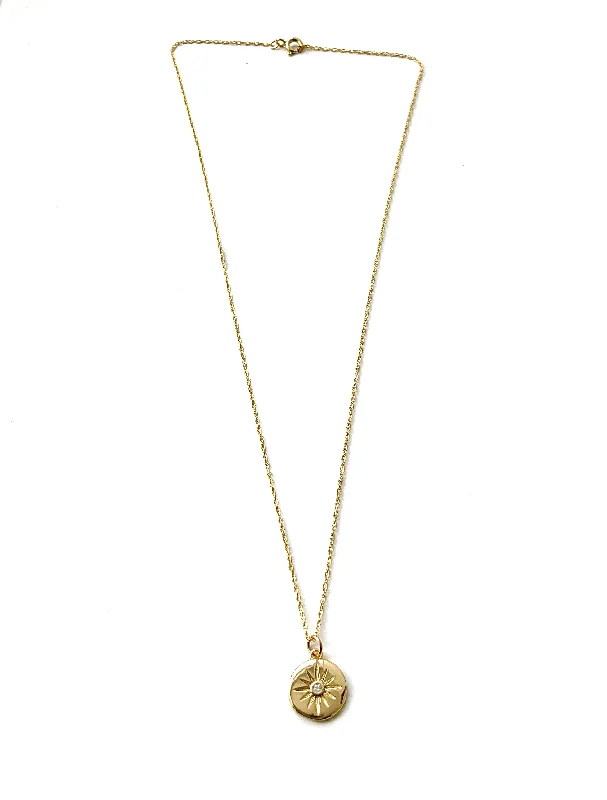 Dazzle With Discounts – Shop Jewelry On Sale Solar Necklace