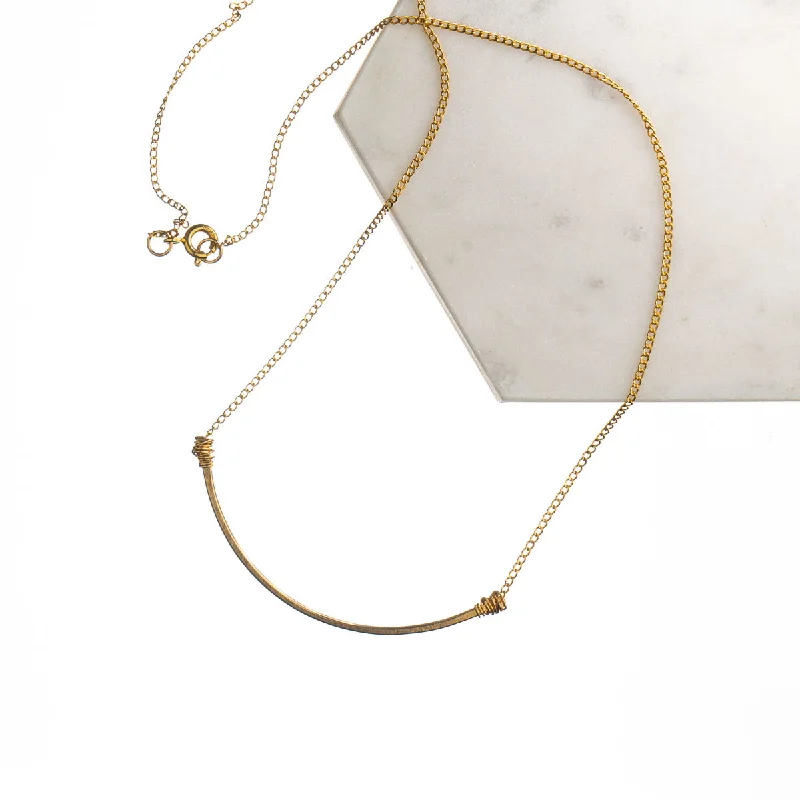 Exclusive Online Discounts On Stylish Jewelry Curved Bar Necklace