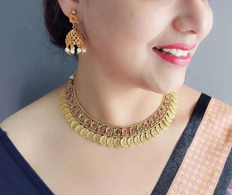 Elegant Jewelry, Affordable Luxury – Shop Now Gold Plated Classic short Necklace set Elegant Jewelry, Affordable Luxury – Shop Now Gold Plated Classic short Necklace set