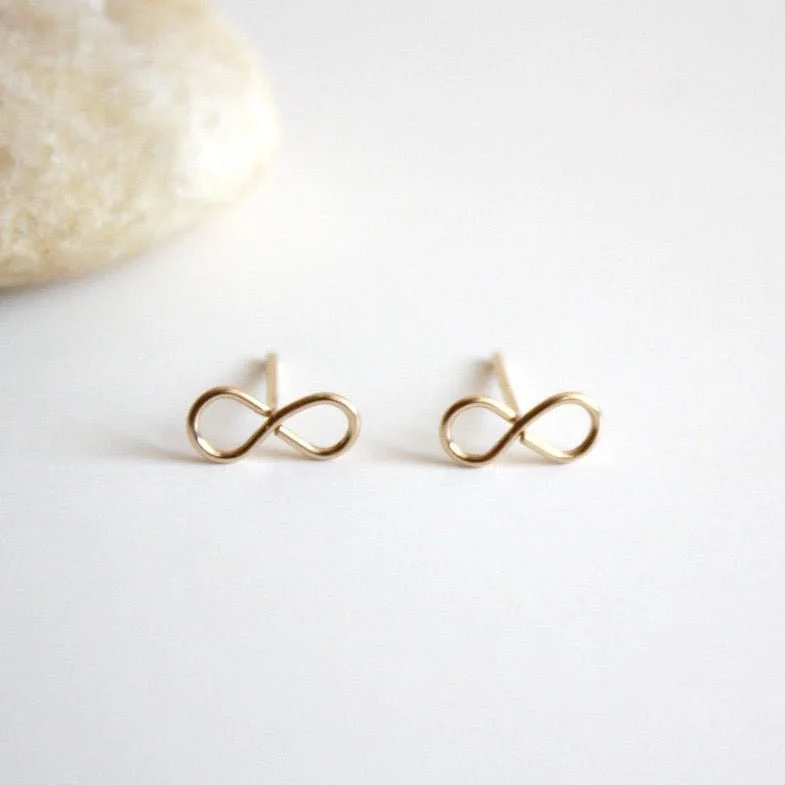 Limited-Time Offer On Elegant Jewelry Pieces Infinity Stud Earrings
