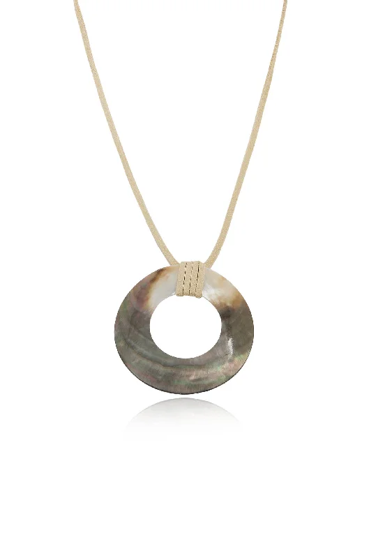 Affordable Luxury Jewelry For Every Occasion Iridescent Shell Necklace