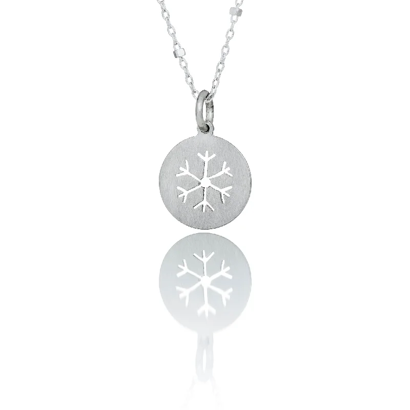Breathtaking Jewelry, Breathtaking Prices Snowflake Round Silver Necklace