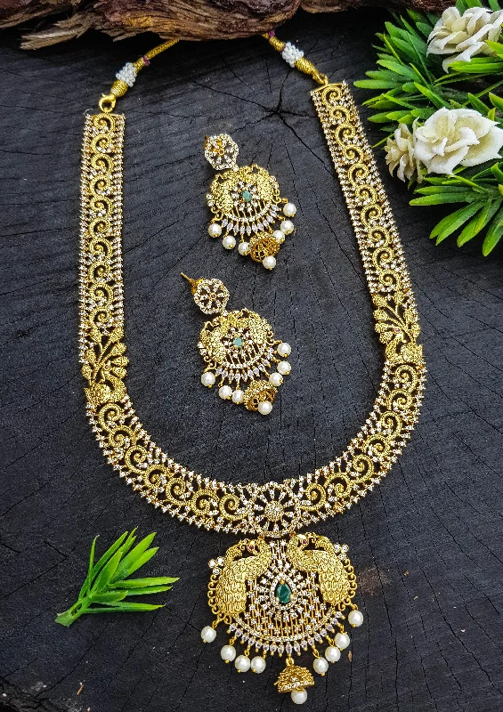Bestselling Jewelry At Special Promotional Rates Premium gold plated long Necklace Set