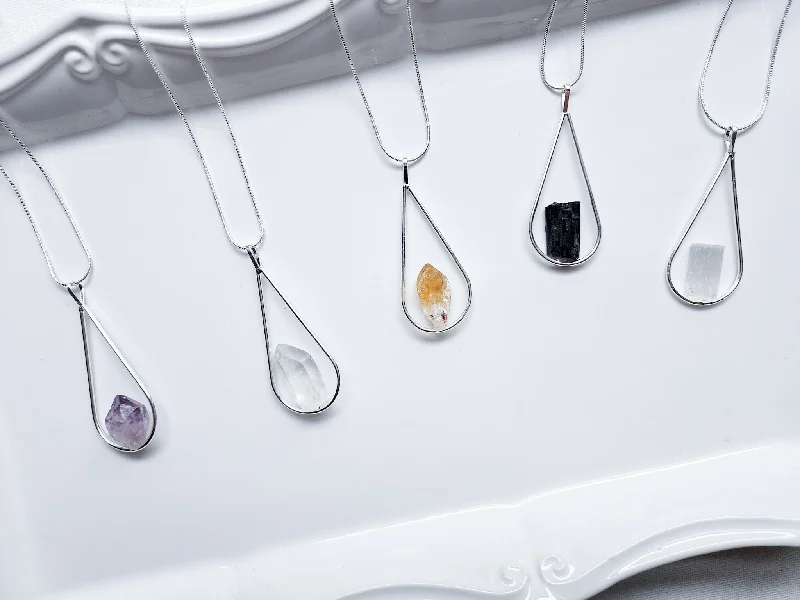Luxury Jewelry At Unbeatable Discounts Raw Crystal Dewdrop Necklace