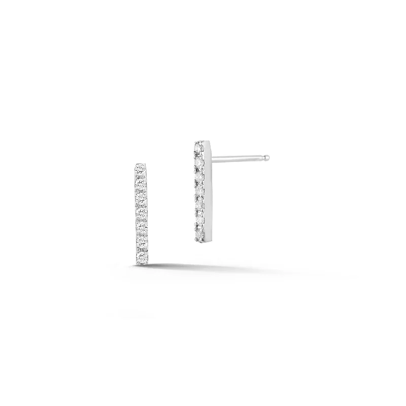 Last Chance To Grab Your Favorite Jewelry At A Discount 14kt  Diamond Bar Studs