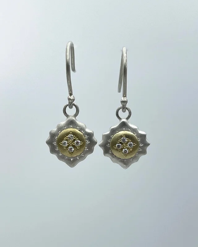 Luxury Jewelry Sale – Elegant Styles At Unbeatable Prices Adel Chefridi East and West Drop Earrings Luxury Jewelry Sale – Elegant Styles At Unbeatable Prices Adel Chefridi East and West Drop Earrings