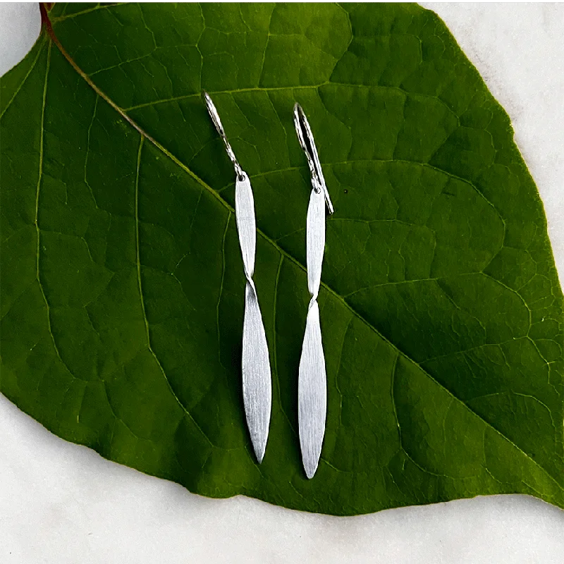 Luxury Meets Affordability – Jewelry Sale Now Live Elegant Point Earrings - Sterling Silver, Indonesia