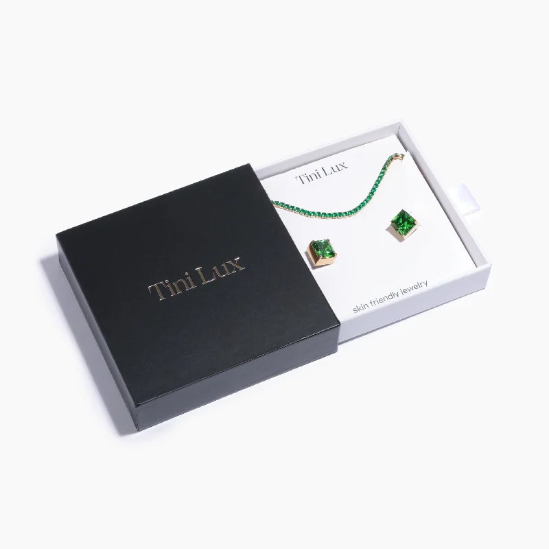 Shine Without Limits – Jewelry Sale Happening Now Evergreen Set