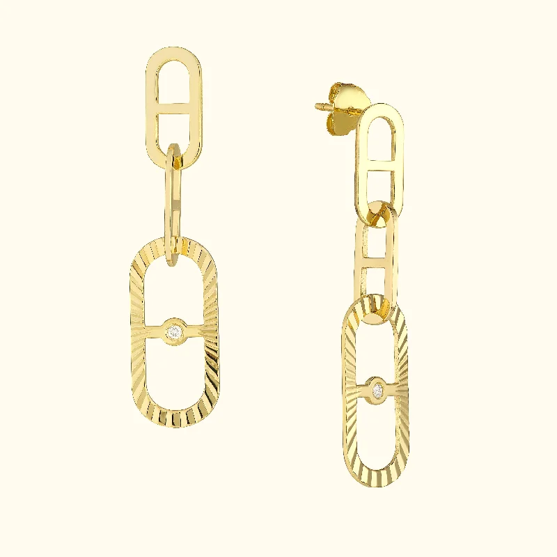 Elegant Designs, Unbeatable Discounts – Shop Jewelry Now Interlocking Diamond Radiant Link Earrings