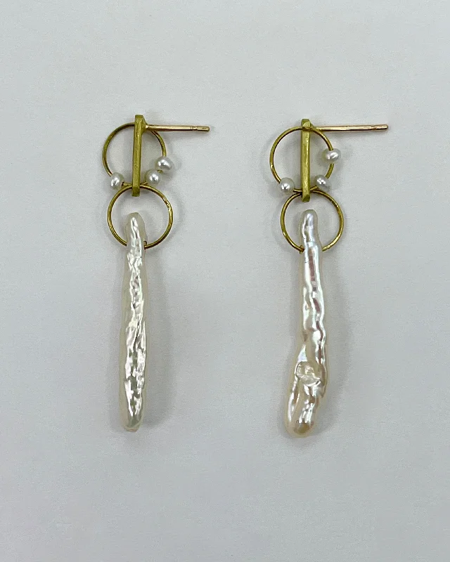 Seasonal Jewelry Deals – Elevate Your Style Heather Guidero Biwa Pearl Mini Tangle Earrings Seasonal Jewelry Deals – Elevate Your Style Heather Guidero Biwa Pearl Mini Tangle Earrings