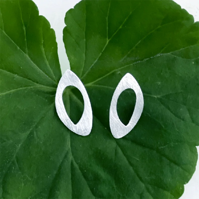 Unmissable Jewelry Sale – Shop Before It's Too Late Open Up Post Earrings- Sterling Silver, Indonesia
