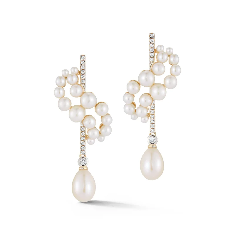 Get The Jewelry You Love At A Price You Love 14kt Gold Pearl Curve Form Earrings