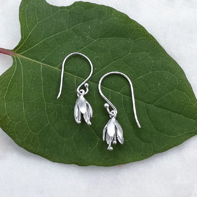 Last Chance To Shop High-End Jewelry At Markdown Prices Petit Flower Dangle Earrings - Sterling Silver, Indonesia