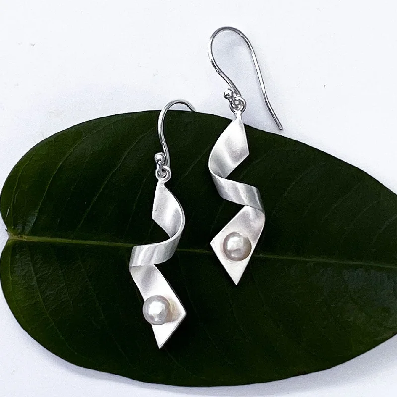 Grab Exquisite Jewelry At The Lowest Prices Pearl With a Twist Earrings - Sterling Silver, Indonesia