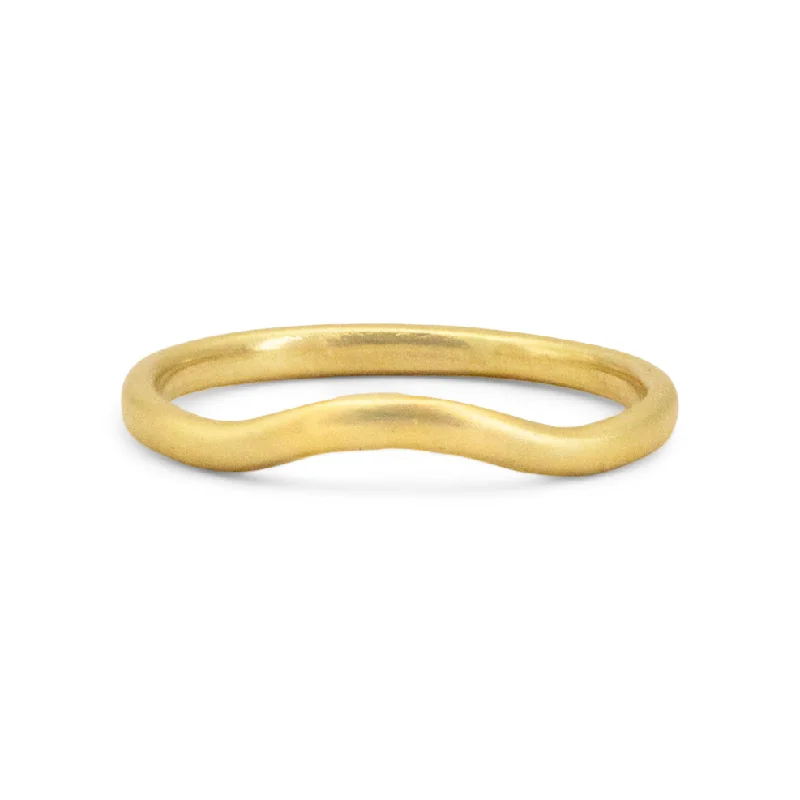 Celebrate With Sparkle – Jewelry Sale Now Live Arching Smooth Band