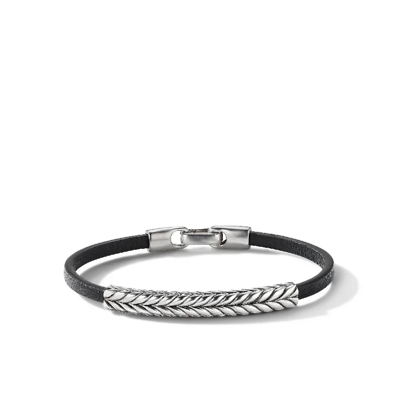 Elegant Jewelry, Affordable Luxury – Shop Now Chevron ID Bracelet  in Black Leather with Sterling Silver\, 6.6mm